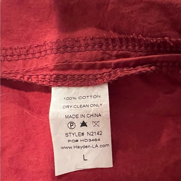 HAYDEN Red Lace Detail short sleeve Women's blouse/size L - Picture 2 of 7